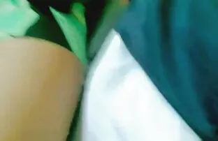 Tukang pos muda yang menawan ibu bercinta dengan payudara besarnya. bokep perkosaan negro