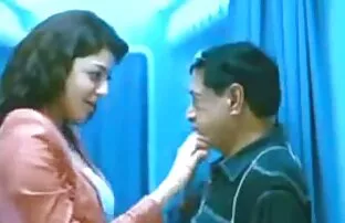 Gaun bokep kontol negro anjing menyenangkan deep-tenggorokan Dalam-Tenggorokan