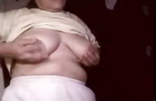 wanita itu, anak muda, bokep negro gemuk bersenang-senanglah!
